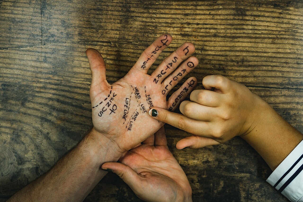 palmistry reading near me