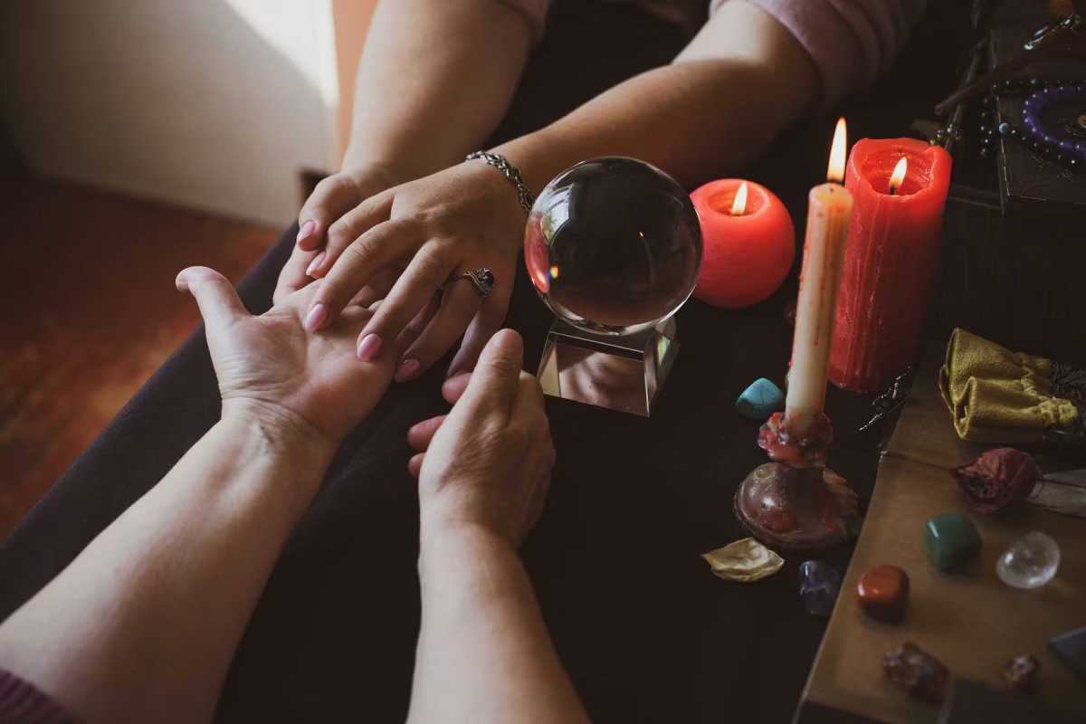 palmistry reading near me